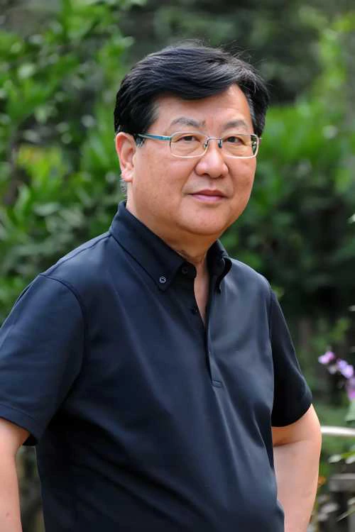 萧平老师的照片，单击鼠标查看大图！